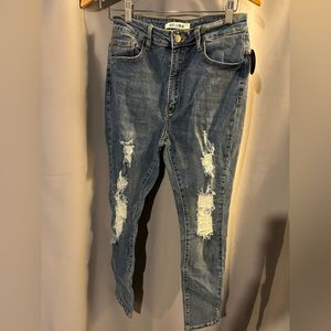NWT jeans size 9